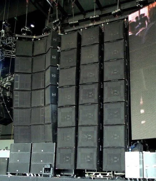 The EV Manifold MT-4 sound system flown at a Metallica concert in 2000